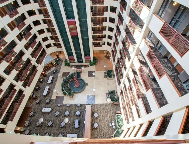 Embassy Suites Northwest Arkansas - Hotel, Spa & Convention hotel detail image 3