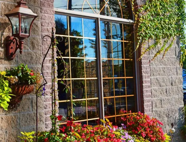 Stone Gate Inn hotel detail image 4