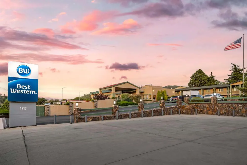 Best Western Prescottonian hotel hero