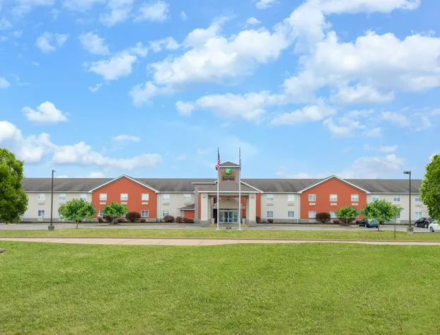 Holiday Inn Express Vermilion by IHG hotel detail image 1