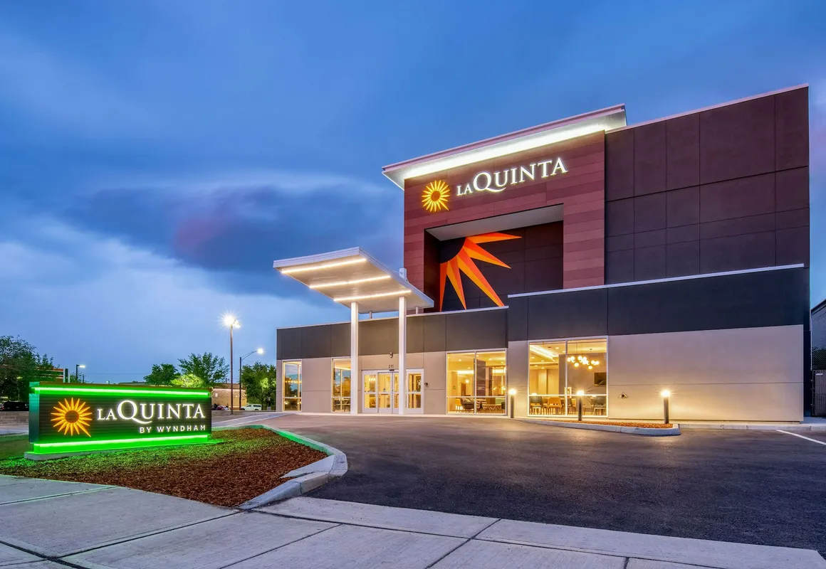 La Quinta Inn & Suites by Wyndham Spokane Downtown hotel hero