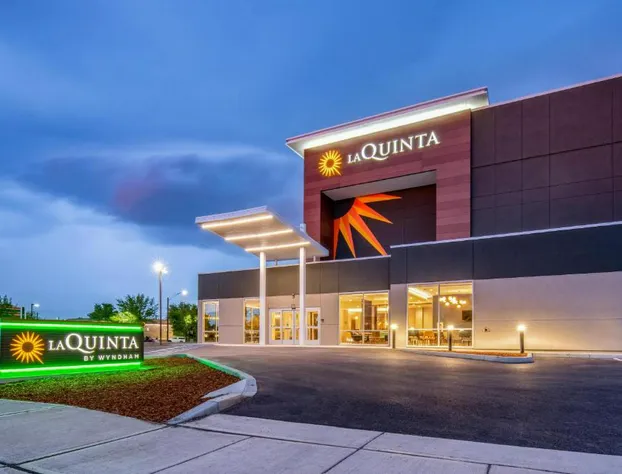 La Quinta Inn & Suites by Wyndham Spokane Downtown hotel detail image 1