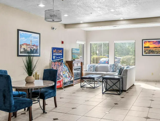 Baymont by Wyndham Lawrence hotel detail image 3