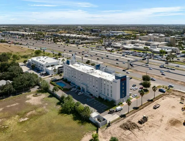 Hampton Inn & Suites McAllen hotel detail image 3