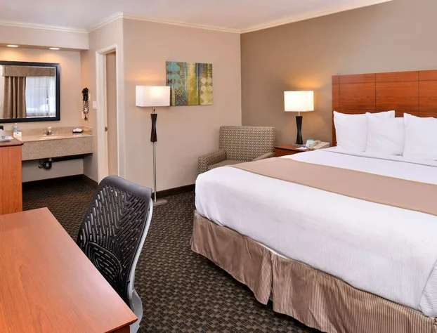 Best Western Oxnard Inn hotel detail image 3