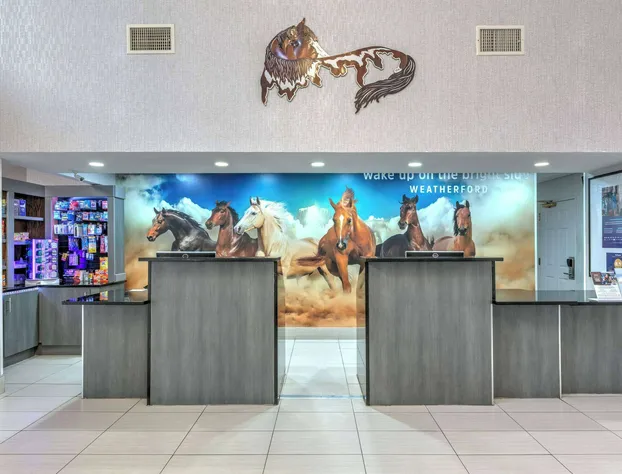 La Quinta Inn & Suites by Wyndham Weatherford hotel detail image 2