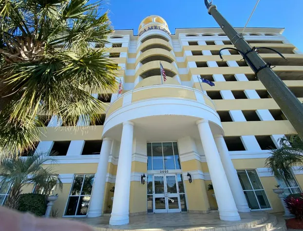 Camelot by the Sea by Elliott Beach Rentals hotel detail image 1