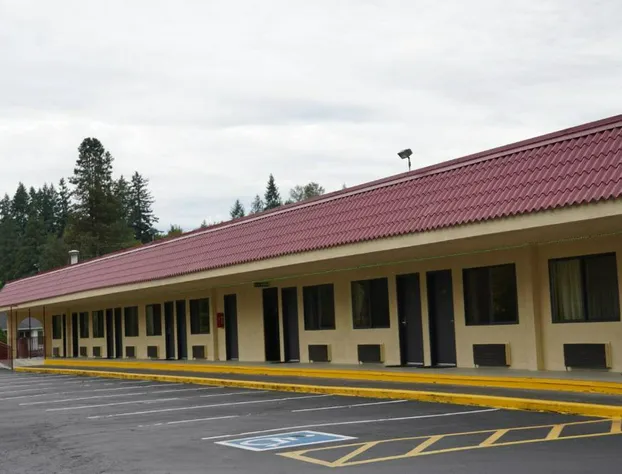 Timberland Inn & Suites hotel detail image 2