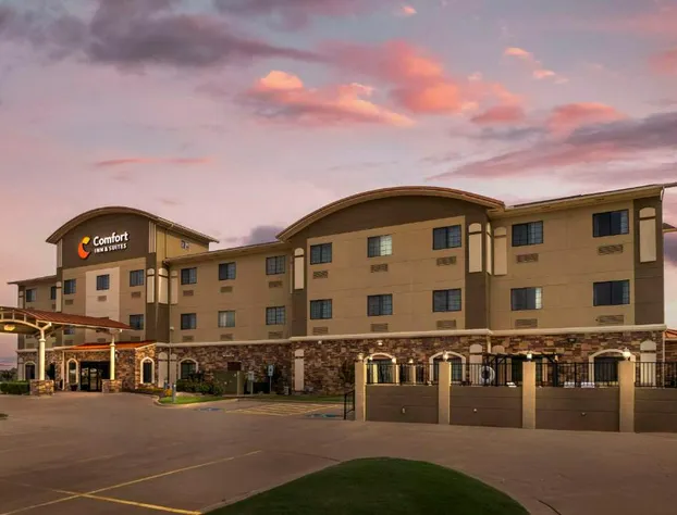 Comfort Inn & Suites Glenpool hotel detail image 2