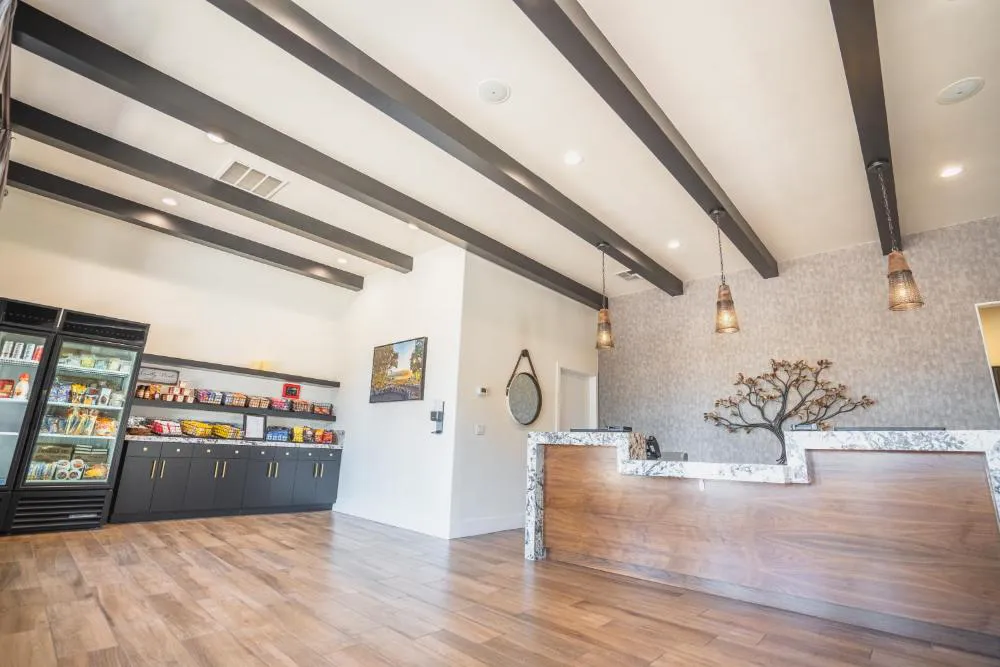 Riviera Oaks Resort hotel hero