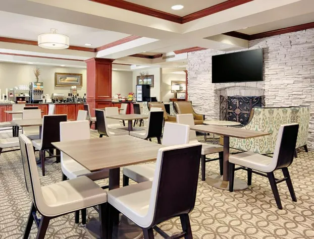 Lexington Expo Hotel by IHG hotel detail image 3