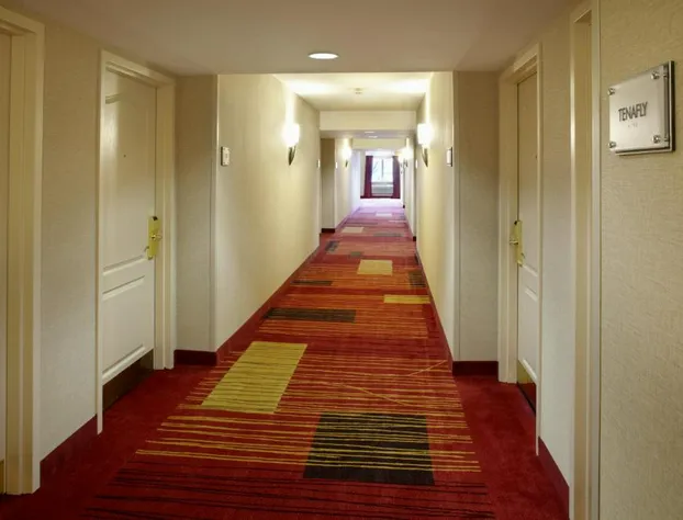 Clinton Inn Hotel & Event Center hotel detail image 2