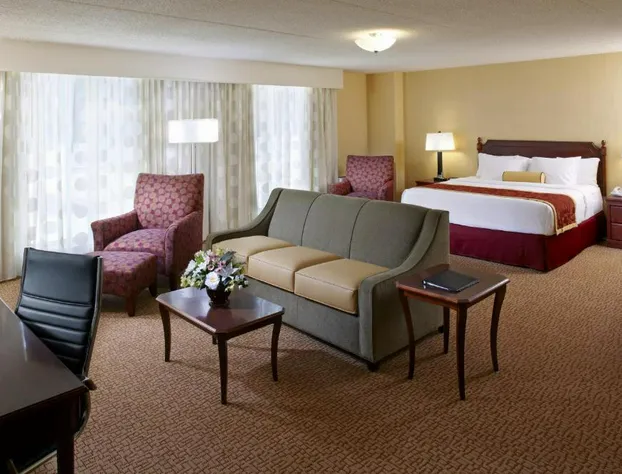 Clinton Inn Hotel & Event Center hotel detail image 2