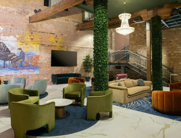 Courtyard by Marriott New Orleans Warehouse Arts District hotel detail image 4