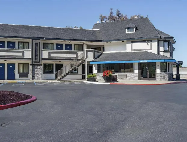 Motel 6 Fremont, CA - North hotel detail image 3