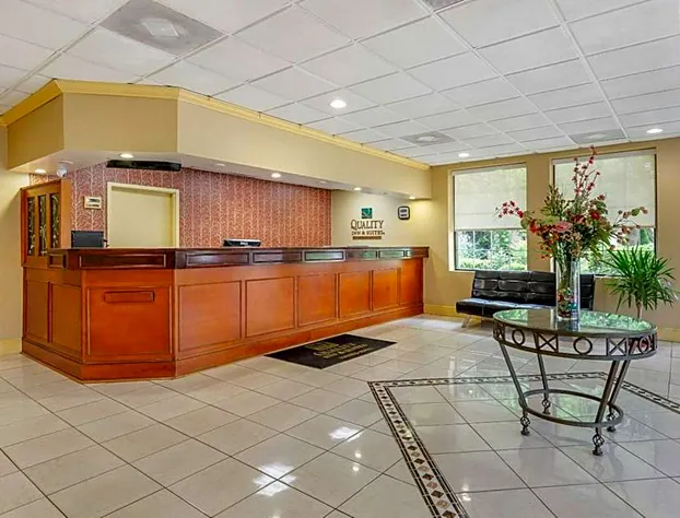 Quality Inn & Suites Hanes Mall hotel detail image 4