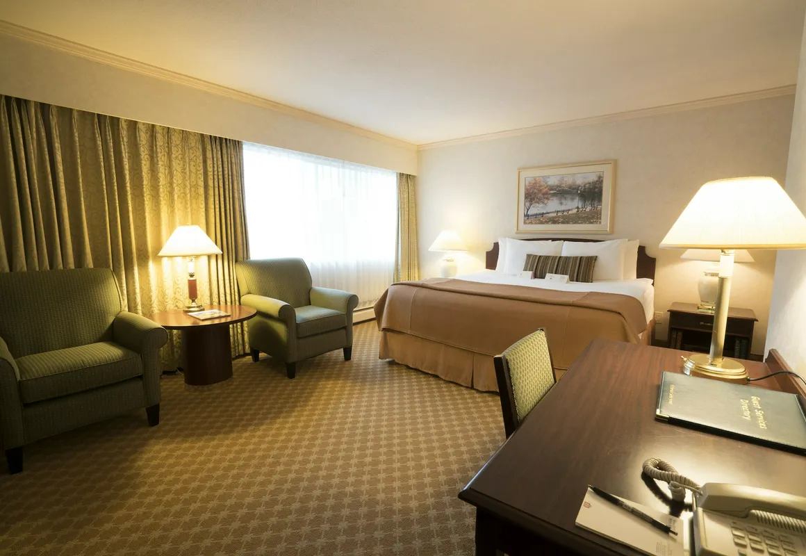 Royal Scot Hotel & Suites hotel hero