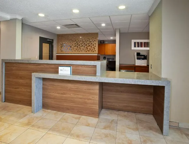 Candlewood Suites Kenosha – Pleasant Prairie by IHG hotel detail image 2