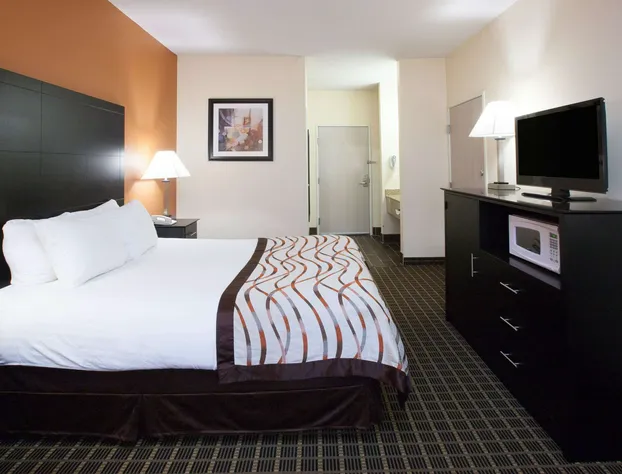 Baymont by Wyndham South Haven hotel detail image 4