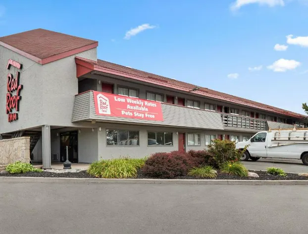 Red Roof Inn Lansing East – MSU hotel detail image 1