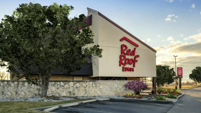 Red Roof Inn Lansing East – MSU hotel detail image 1