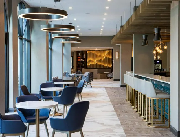 Sheraton Suites Columbus Worthington hotel detail image 4