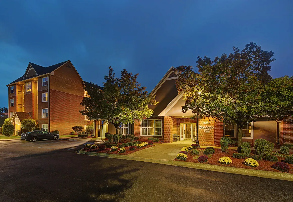 Residence Inn Detroit Livonia hotel hero