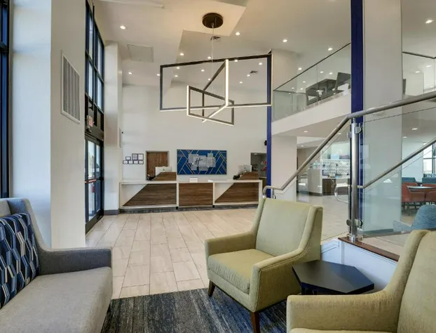 Holiday Inn Express Hotel & Suites Branson 76 Central by IHG hotel detail image 4