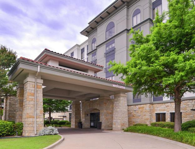 Hampton Inn & Suites Legacy Park-Frisco hotel detail image 4