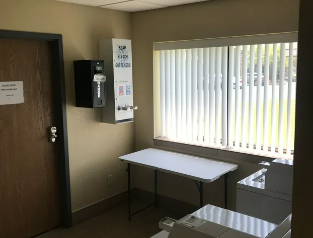 Quality Inn & Suites hotel detail image 1