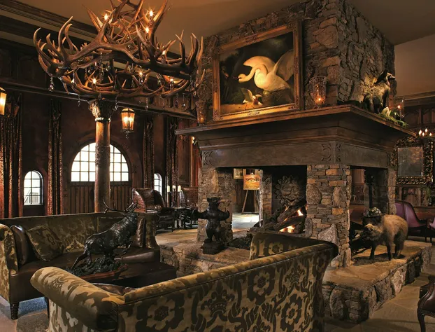 Grand Bohemian Lodge Asheville, Autograph Collection® hotel detail image 3