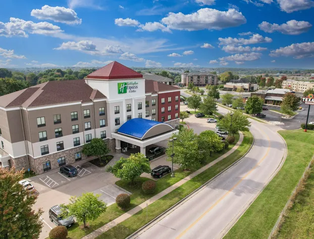 Holiday Inn Express and Suites Springfield Medical District by IHG hotel detail image 1
