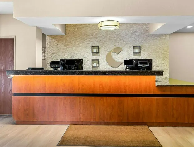 Comfort Suites Grayslake near Libertyville North hotel detail image 4