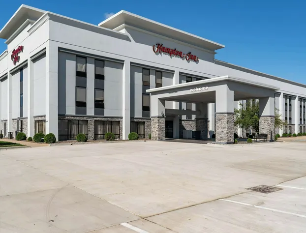 Hampton Inn Bloomington West hotel detail image 3