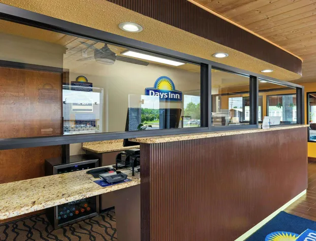 Days Inn by Wyndham Glasgow hotel detail image 3