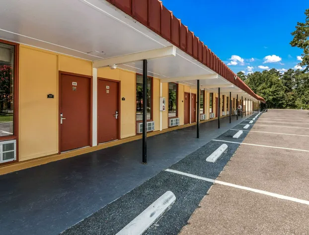 Econo Lodge Pocomoke City Hwy 13 hotel detail image 2