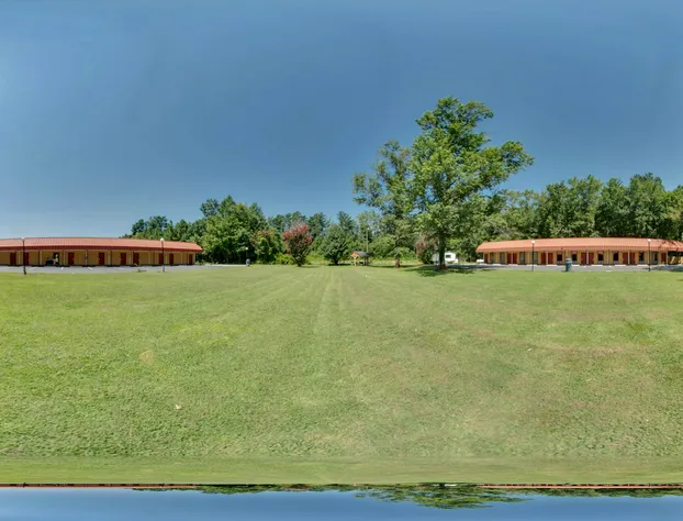 Econo Lodge Pocomoke City Hwy 13 hotel detail image 4