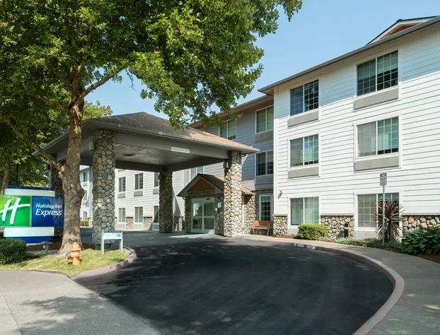 Holiday Inn Express Corvallis-On the River by IHG hotel detail image 2