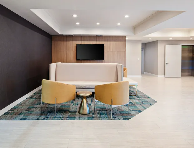 Holiday Inn Express Hotel & Suites Hollywood Walk of Fame by IHG hotel detail image 4