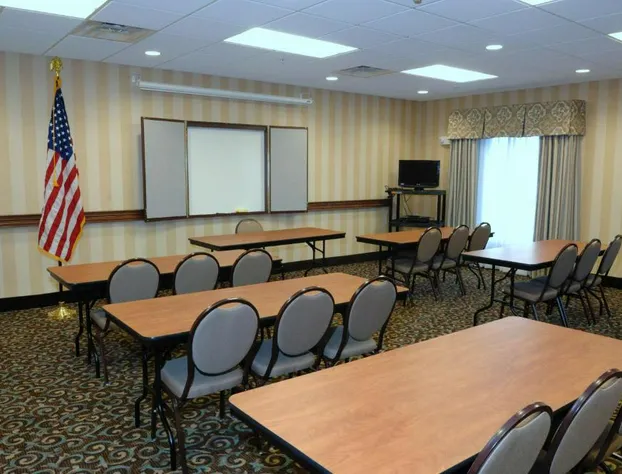 Hampton Inn Watertown hotel detail image 4