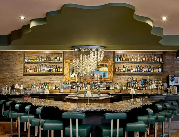 Varscona Hotel on Whyte hotel detail image 1