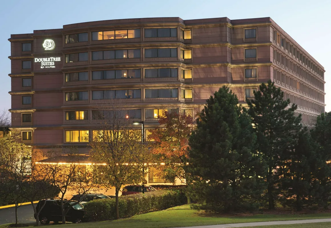 DoubleTree Suites by Hilton Htl & Conf Cntr Downers Grove hotel hero