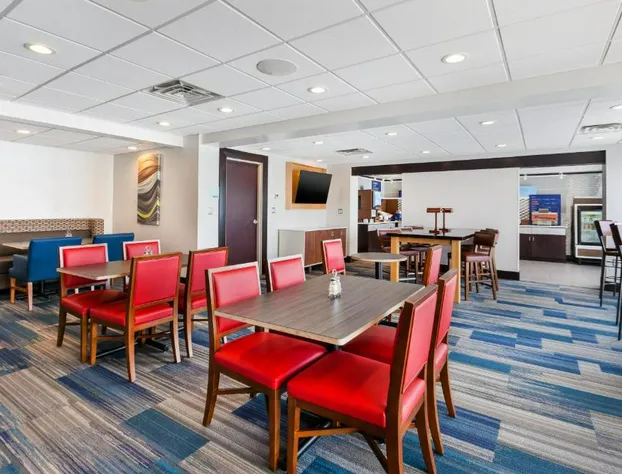 Holiday Inn Express Chillicothe East by IHG hotel detail image 2