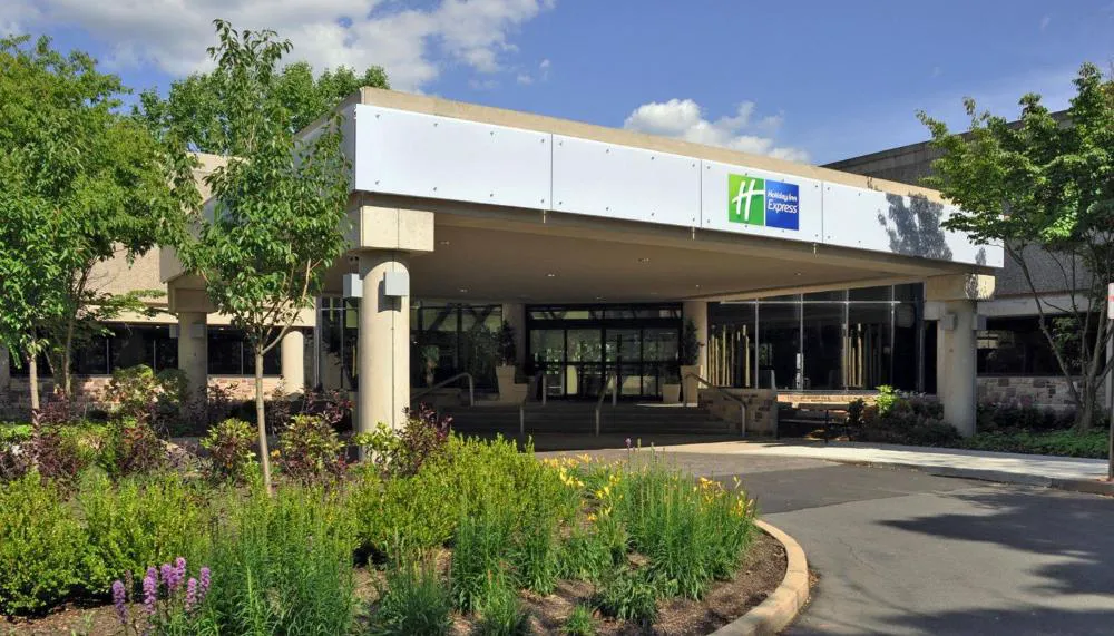 Holiday Inn Express Princeton Southeast by IHG hotel hero