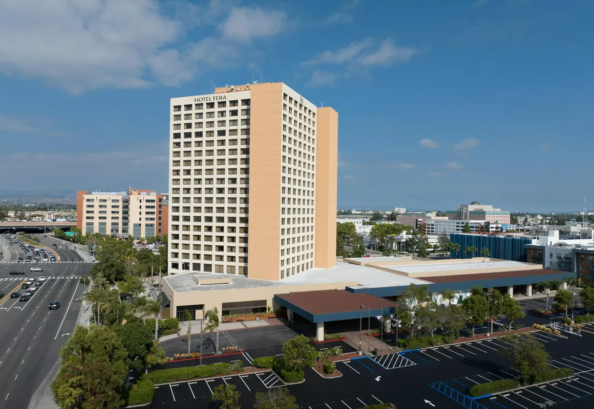 Hotel Fera Anaheim, a DoubleTree by Hilton hotel hero