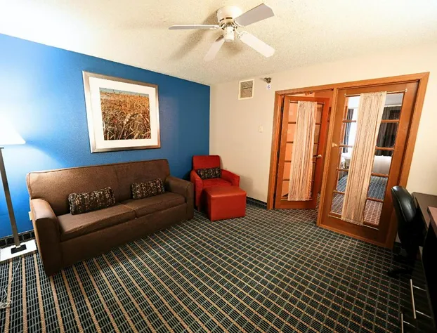 Baymont by Wyndham Marshalltown hotel detail image 3