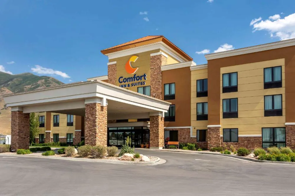 Comfort Inn & Suites Tooele - Salt Lake City hotel hero