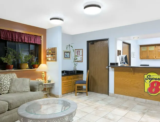 Super 8 by Wyndham Boone hotel detail image 2