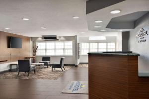 Microtel Inn & Suites by Wyndham Baton Rouge hotel detail image 3