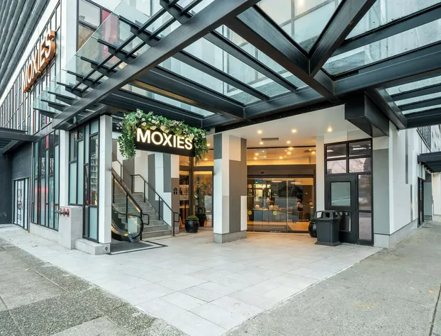 Sandman Hotel Vancouver Downtown hotel detail image 3